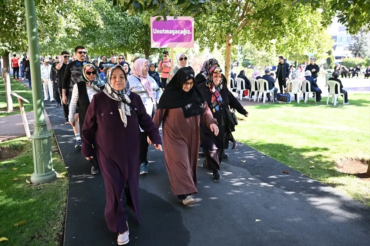 gaziantepte farkindalik yuruyusu ZrYq8bF3.jpg